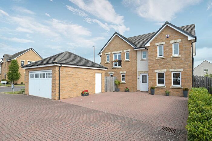 5 Bedroom Detached House For Sale In South Chesters Avenue, Bonnyrigg, Midlothian, EH19