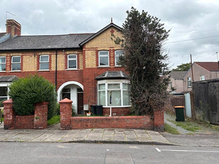 End Of Terrace House For Sale In Amp; A, Preston Avenue, Newport, South Wales, NP20