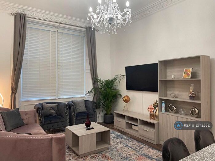 2 Bedroom Flat To Rent In Jameson Place, Edinburgh, EH6