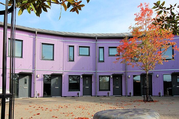 3 Bedroom Property To Rent In The Serpentine, Aylesbury, HP19