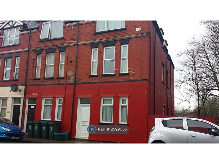 1 Bedroom Flat To Rent In Pottery Terrace, Newport, NP20