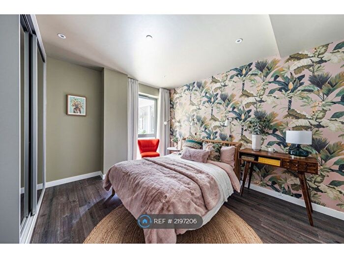 1 Bedroom Flat To Rent In Wallis Road, London, E9