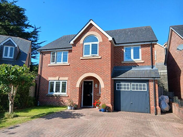 5 Bedroom Detached House For Sale In Bangor, Gwynedd, LL57