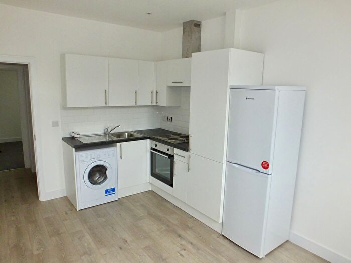 1 Bedroom Flat To Rent In Above Bar Street, Southampton, Hampshire, SO14