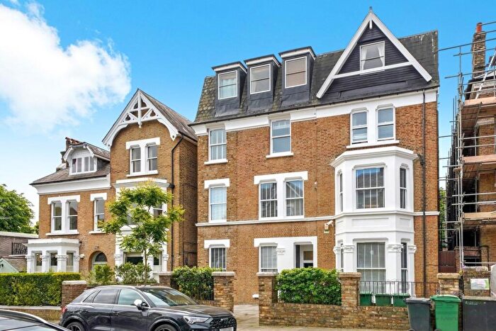 1 Bedroom Flat To Rent In Cleve Road, South Hampstead, NW6