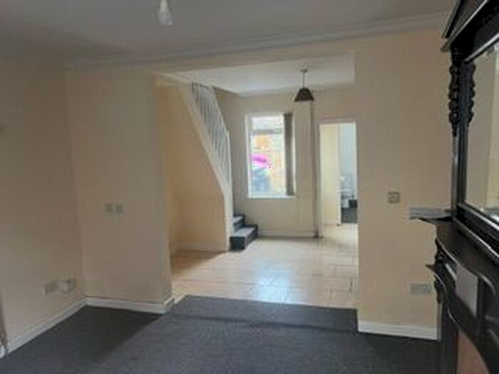 3 Bedroom Terraced House To Rent In Albany Street, Gainsborough, DN21