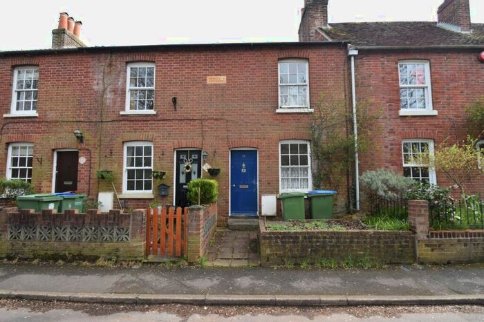 2 Bedroom Terraced House To Rent In North Wallington, Fareham, PO16