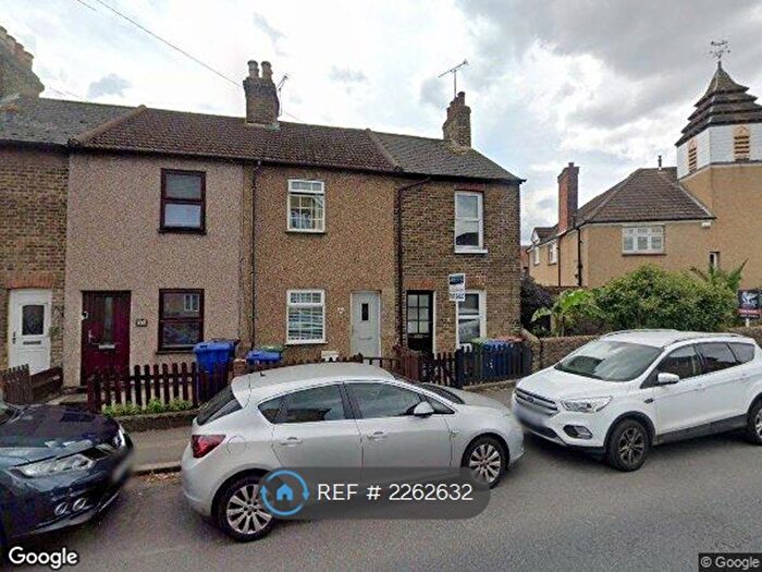 2 Bedroom End Of Terrace House To Rent In Dock Road, Grays, RM17