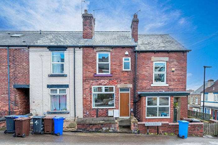 3 Bedroom Terraced House For Sale In Boyce Street, Sheffield, S6