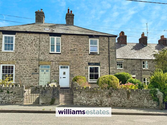 3 Bedroom Semi-Detached House For Sale In High Street, Trelawnyd, LL18