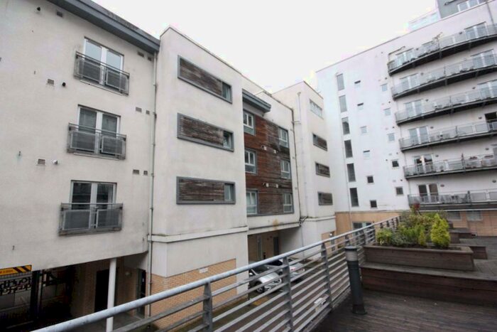 2 Bedroom Flat To Rent In Flat /, Dunblane Street, G4
