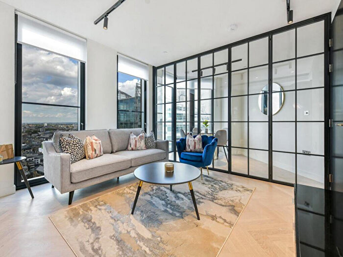 1 Bedroom Apartment To Rent In One Crown Place, Moorgate, EC2A