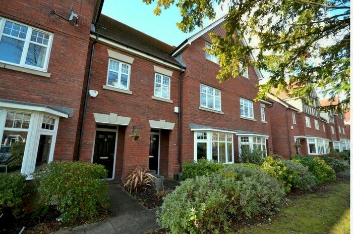 4 Bedroom Mews To Rent In Ridgeway Road, Leicester, LE2