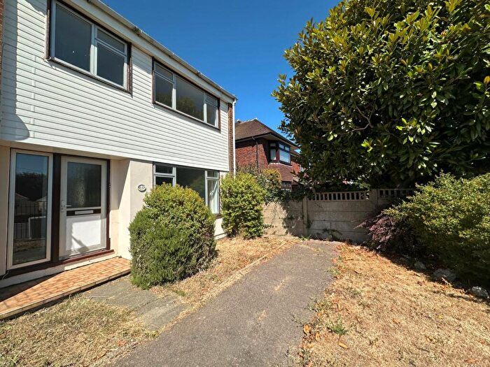 3 Bedroom End Of Terrace House To Rent In Hazelwood Meadow, Sandwich, Kent, CT13