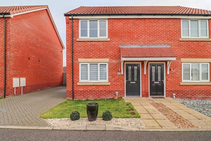 2 Bedroom Semi Detached House For Sale In King's Lynn, Norfolk, PE30