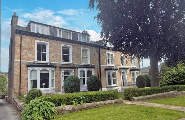 3 Bedroom Flat For Sale In Swan Road, Harrogate, HG1