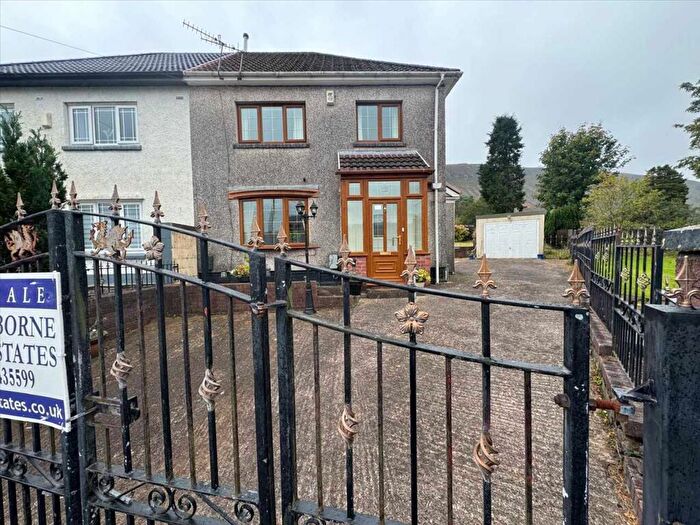 3 Bedroom Semi-Detached House For Sale In Tegfan, Ferndale, CF43