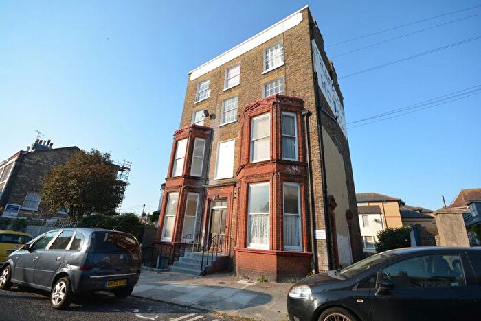 Studio To Rent In Royal Road, Ramsgate, CT11