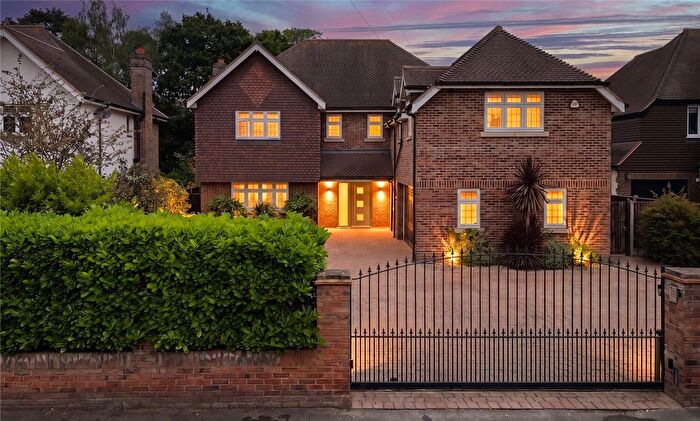 5 Bedroom Detached House For Sale In Berther Road, Emerson Park, RM11