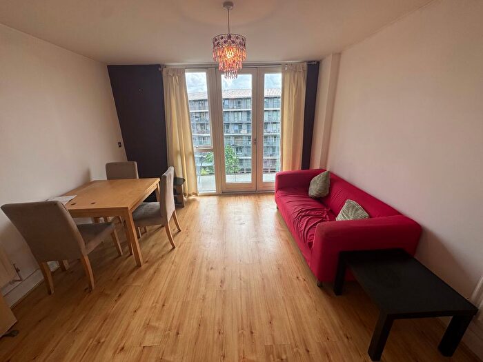 2 Bedroom Property To Rent In Bath Row, Birmingham, B15