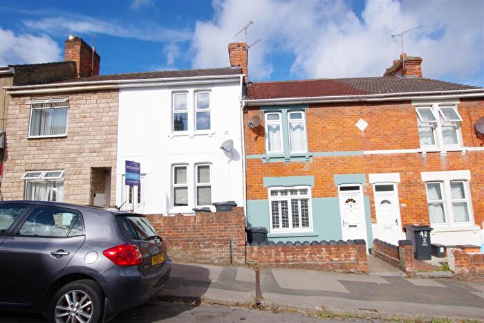 2 Bedroom Terraced House To Rent In Newhall Street, Town Centre, Swindon, SN1