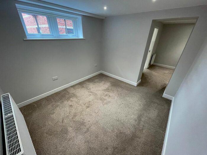 2 Bedroom Flat To Rent In The Old School, Reynoldson Street, Hull, HU5