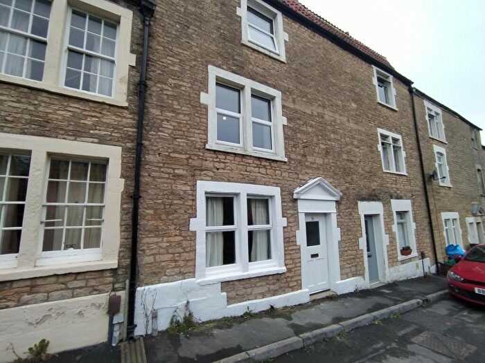 3 Bedroom House To Rent In Horton Street, Frome, BA11