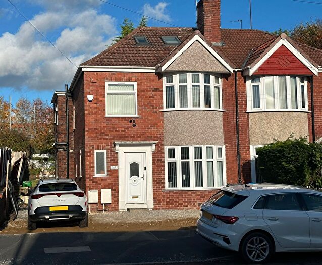 6 Bedroom Semi Detached House For Sale In Woodlands Road, Manchester, M8