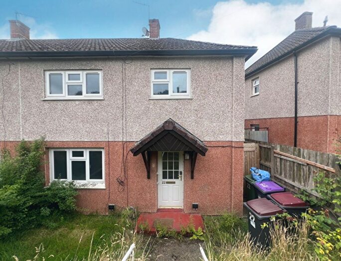 3 Bedroom Semi-Detached House For Sale In Lancaster Avenue, Dawley, Telford, TF4