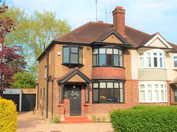 3 Bedroom Semi Detached House To Rent In Ravensmead Road, Shortlands, Bromley, BR2