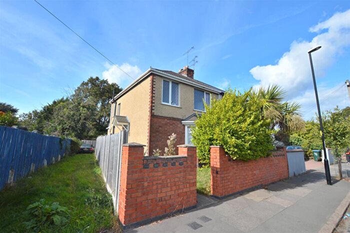 3 Bedroom Semi-Detached House To Rent In Bulls Head Lane, Stoke Green, Coventry, CV3