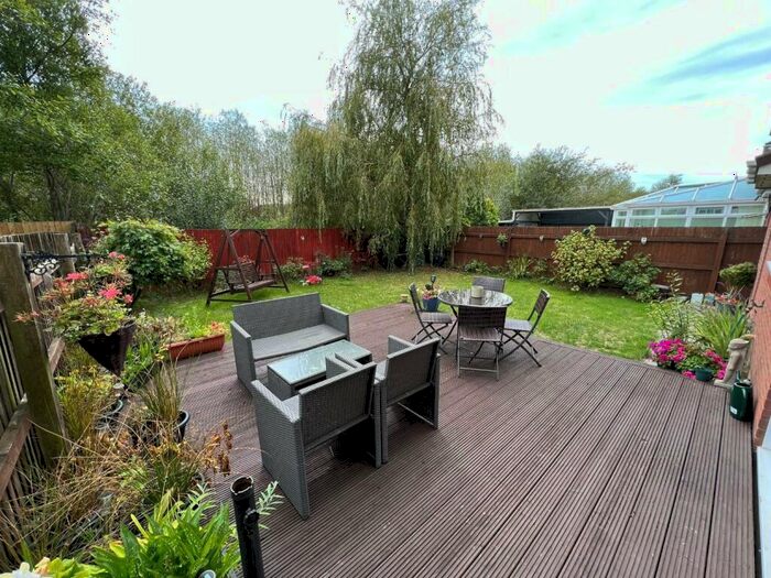 3 Bedroom Detached House To Rent In Page Drive, Pengam Green, Cardiff, CF24