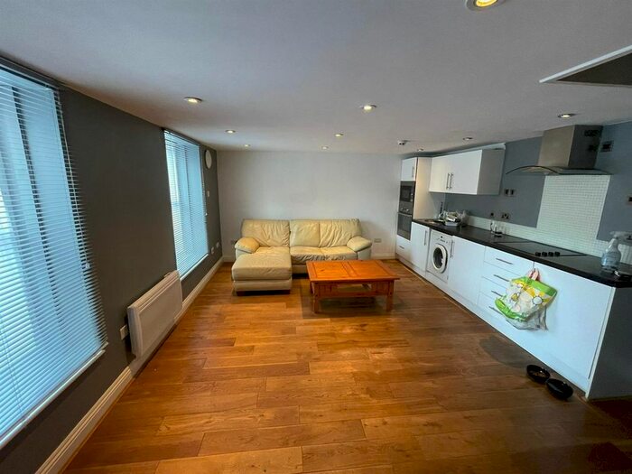 1 Bedroom Flat To Rent In Albion Street, Hull, HU1