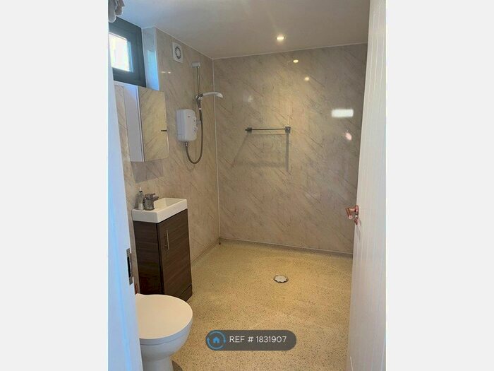 Studio To Rent In Canterbury Street, Cambridge, CB4