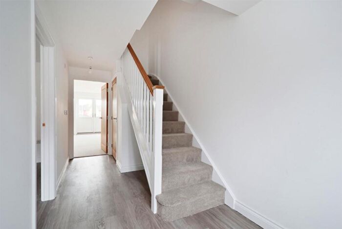 3 Bedroom Town House For Sale In St Nicholas Close, Broomy Hill, Hereford, HR4