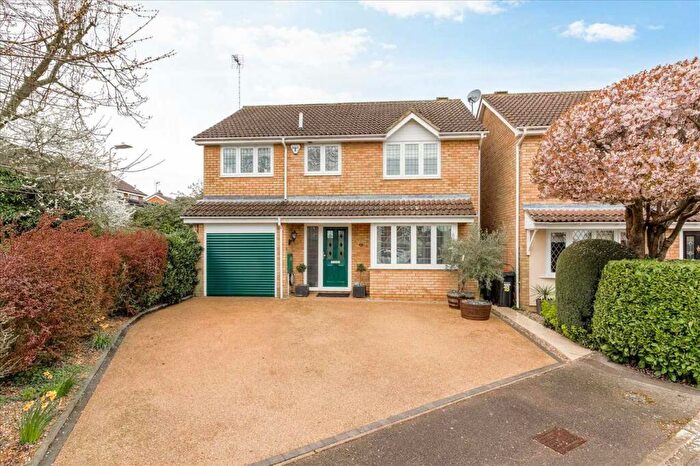 4 Bedroom Property For Sale In Oxleys, Olney, MK46