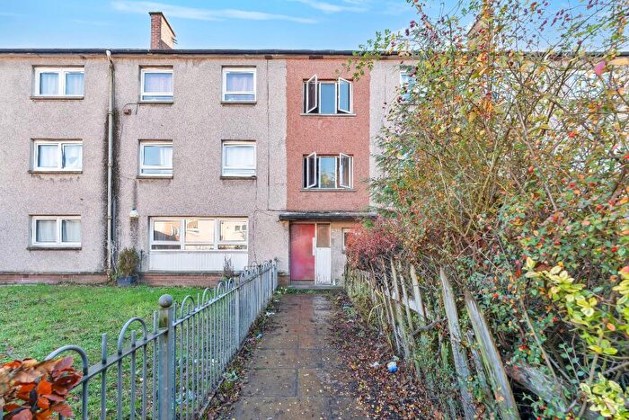 3 Bedroom Flat For Sale In St Katharine's Crescent, Edinburgh, Edinburgh, EH16
