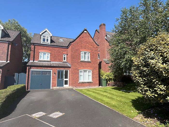 5 Bedroom Detached House For Sale In Silver Birch Close, Lostock, BL6