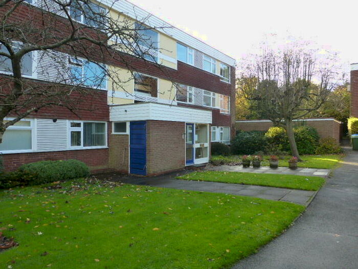 2 Bedroom Flat To Rent In Stockdale Place, Edgbaston, Birmingham, B15