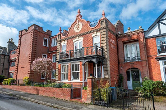 3 Bedroom Detached House For Sale In Beach Road East, Felixstowe, IP11