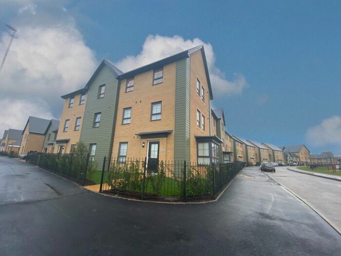 2 Bedroom Flat To Rent In Butcher Drive, Godmanchester, Huntingdon, PE29