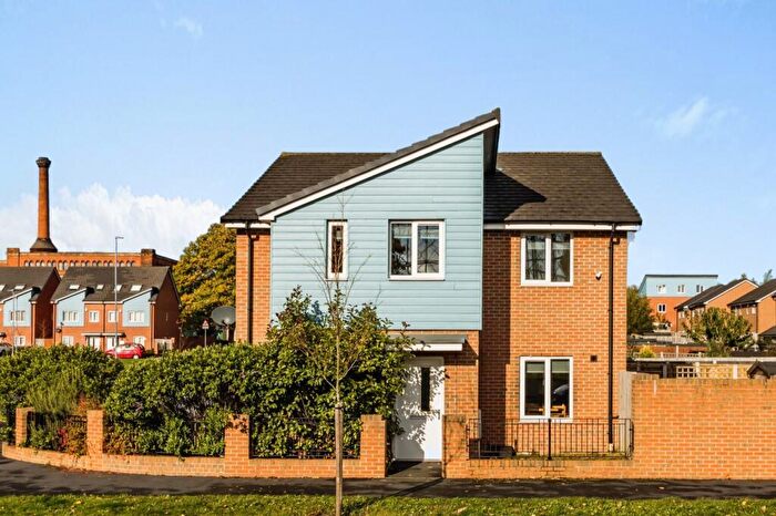 3 Bedroom Semi-Detached House To Rent In Sandal Street, Manchester, Greater Manchester, M40