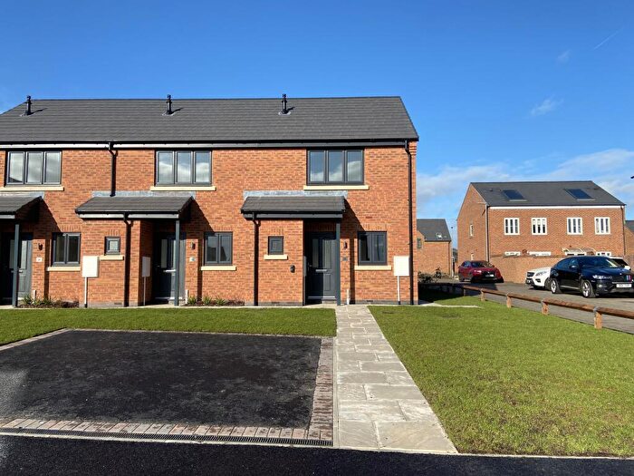 2 Bedroom House To Rent In Canons Close, NN17