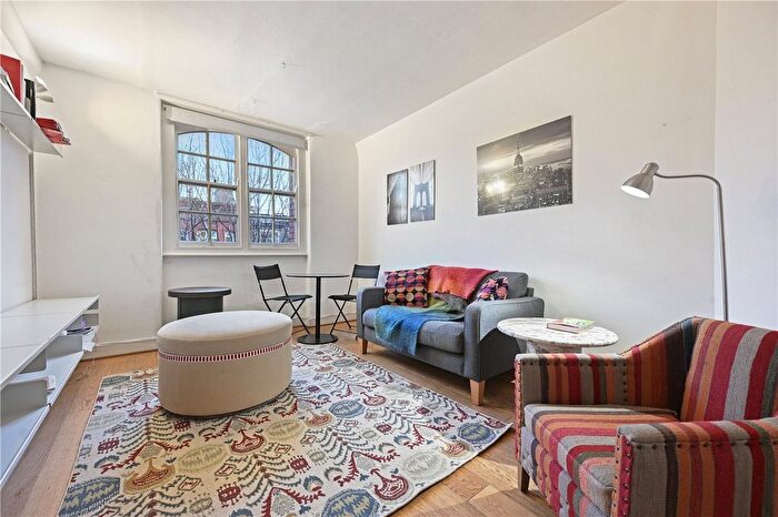 1 Bedroom Flat For Sale In Hastings Street, London, WC1H