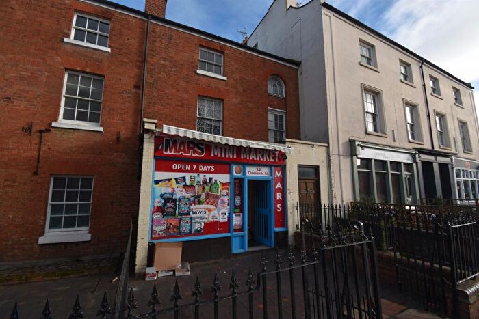 3 Bedroom Flat To Rent In Clemens Street, Leamington Spa, CV31