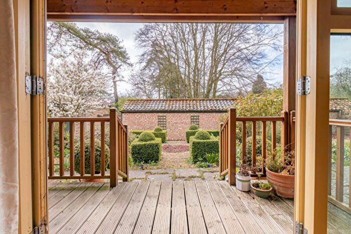 2 Bedroom Bungalow For Sale In Norwich Road, Swaffham, PE37