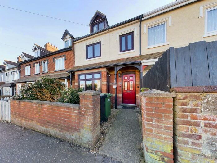 4 Bedroom Terraced House To Rent In Manor Road, Mundesley, NR11