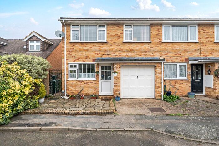 3 Bedroom Semi Detached House To Rent In Duppas Close, Shepperton, TW17