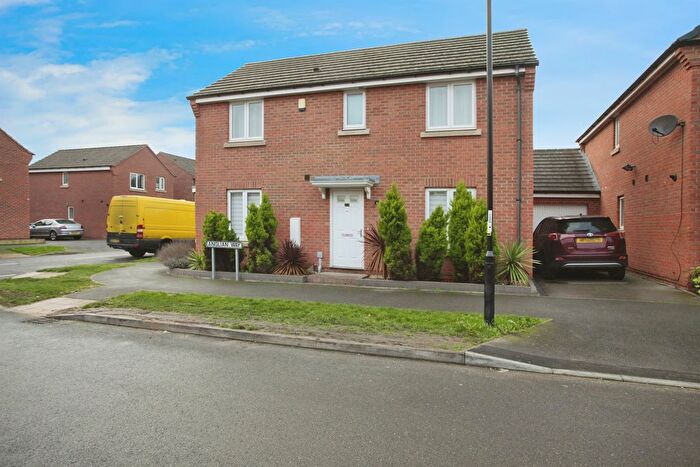 3 Bedroom Detached House For Sale In Anglian Way, Coventry, CV3
