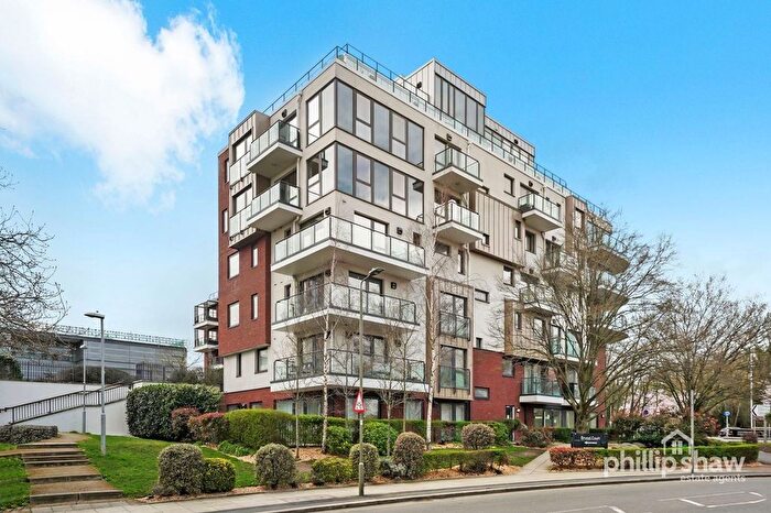 2 Bedroom Flat To Rent In Green Lane, Brunel Court, HA8